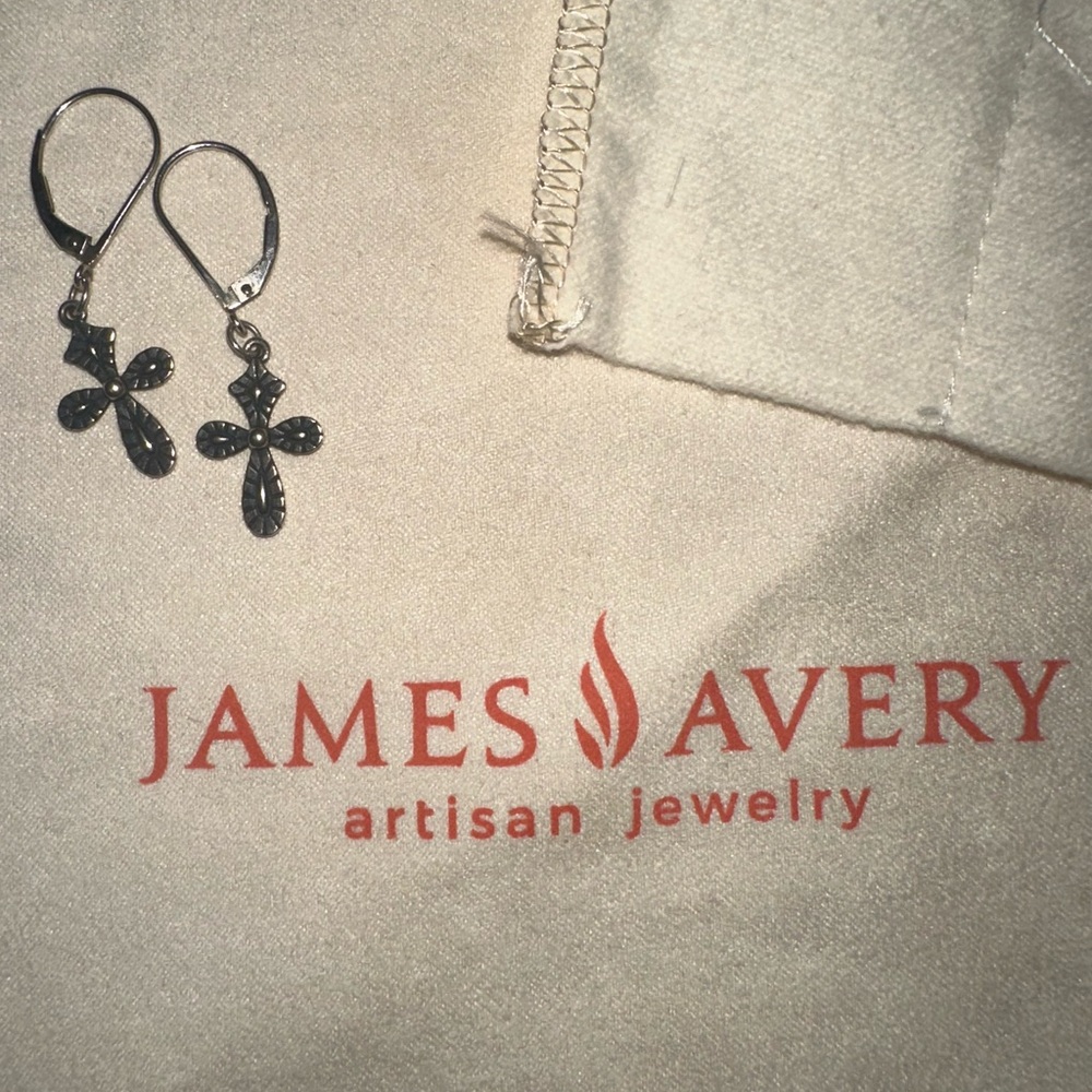 RETIRED HARD TO FIND James Avery Radiant Cross Earrings